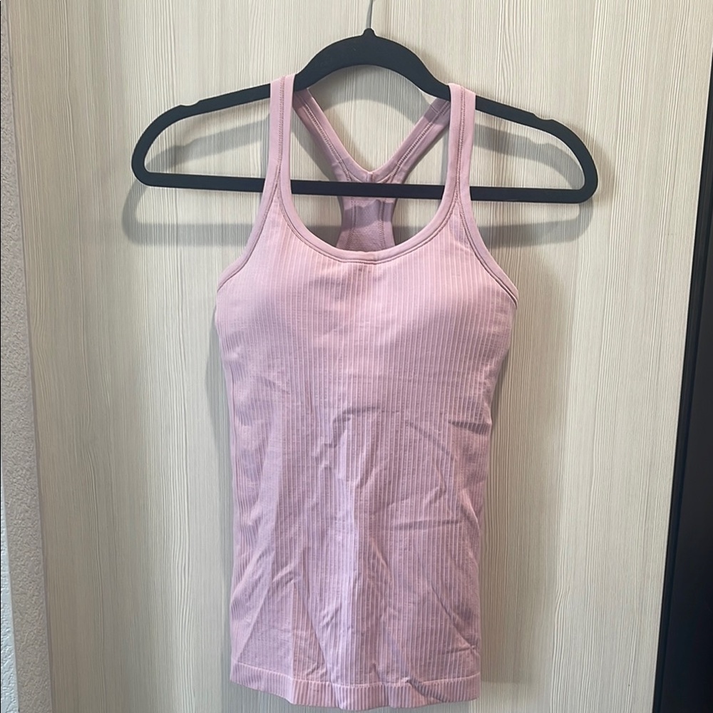 Light pink ribbed Lulu lemon racer back
